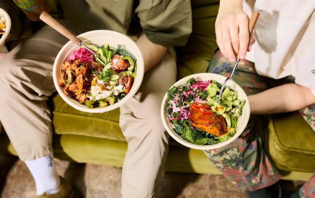 Salad တွေက သင့်ကိုဘာကြောင့်ဝစေနိုင်တာလဲ